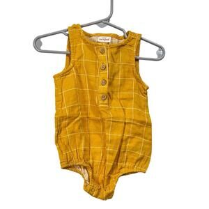 Yellow Cat & Jack 6-9 Month Romoer